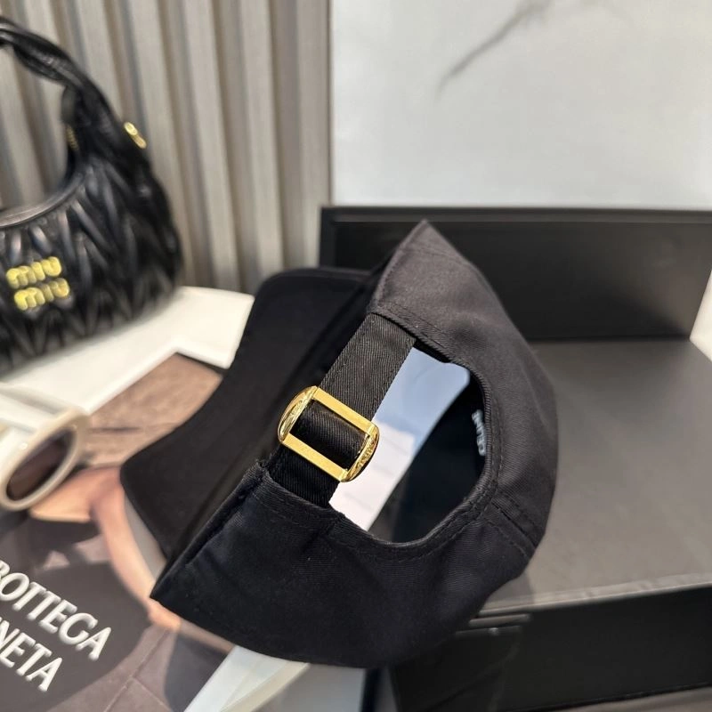 Celine Caps Packable 260210
