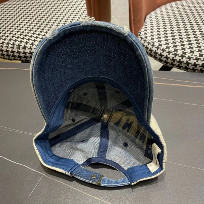 WellDesigned Celine Caps 260207