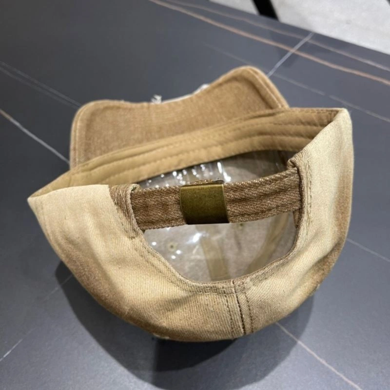 Celine Caps TechFriendly 260203