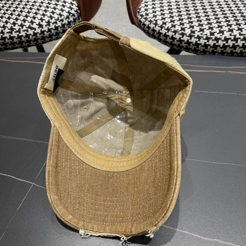 Celine Caps TechFriendly 260203