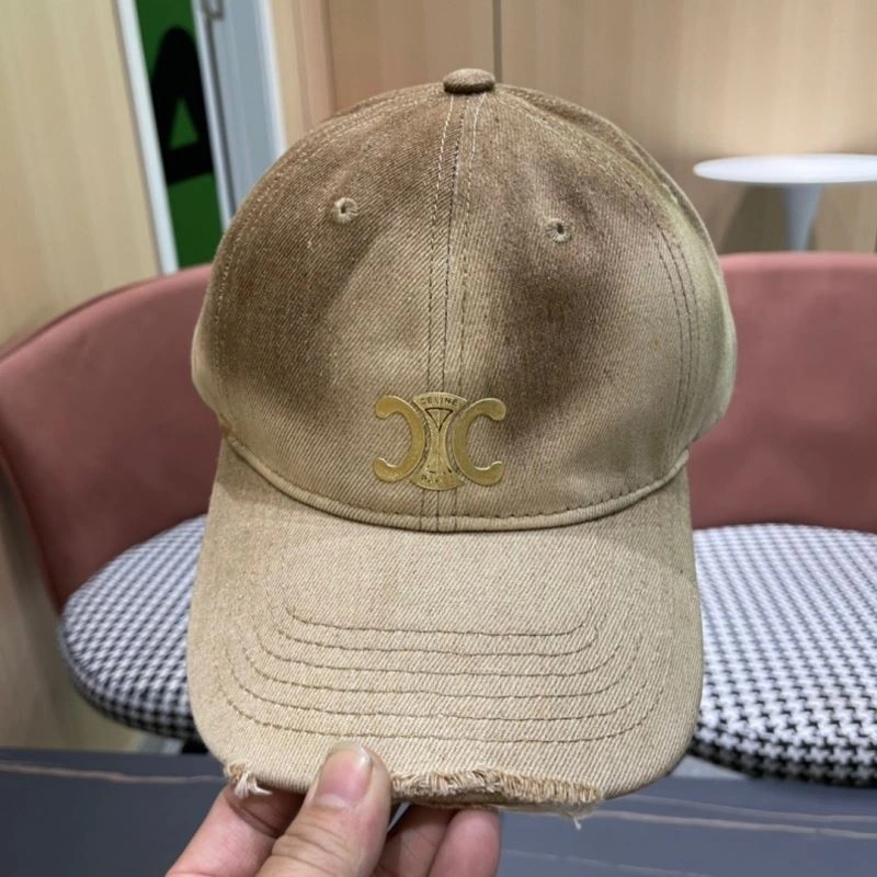 Celine Caps TechFriendly 260203