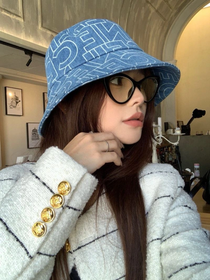 Celine Caps Supportive 262495