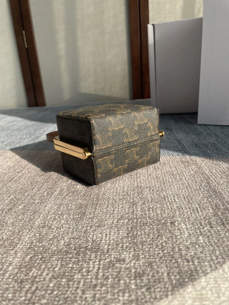 Vibrant Celine Cosmetic Bags 67480