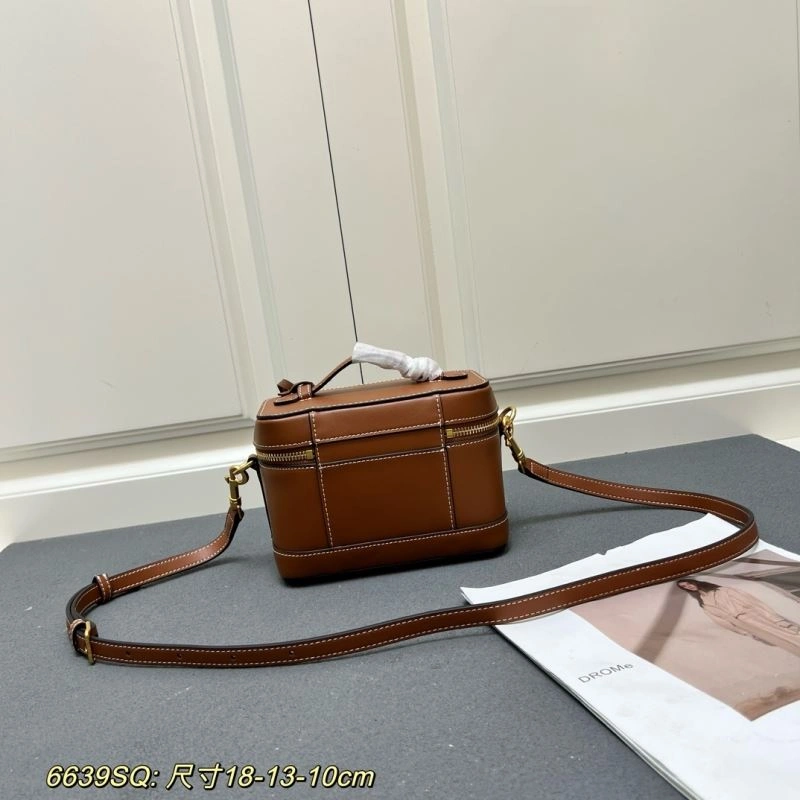 Lightweight Celine Cosmetic Bags 84565