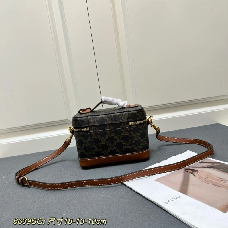Minimalist Celine Cosmetic Bags 84523