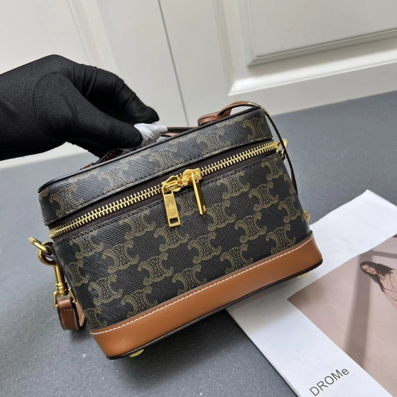 Minimalist Celine Cosmetic Bags 84523
