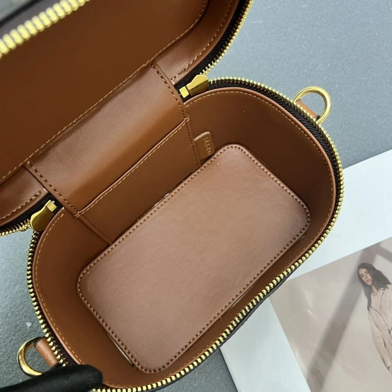Minimalist Celine Cosmetic Bags 84523