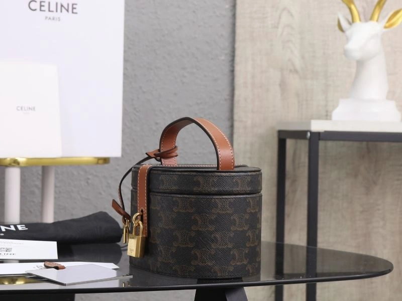 Celine Cosmetic Bags Popular 94863
