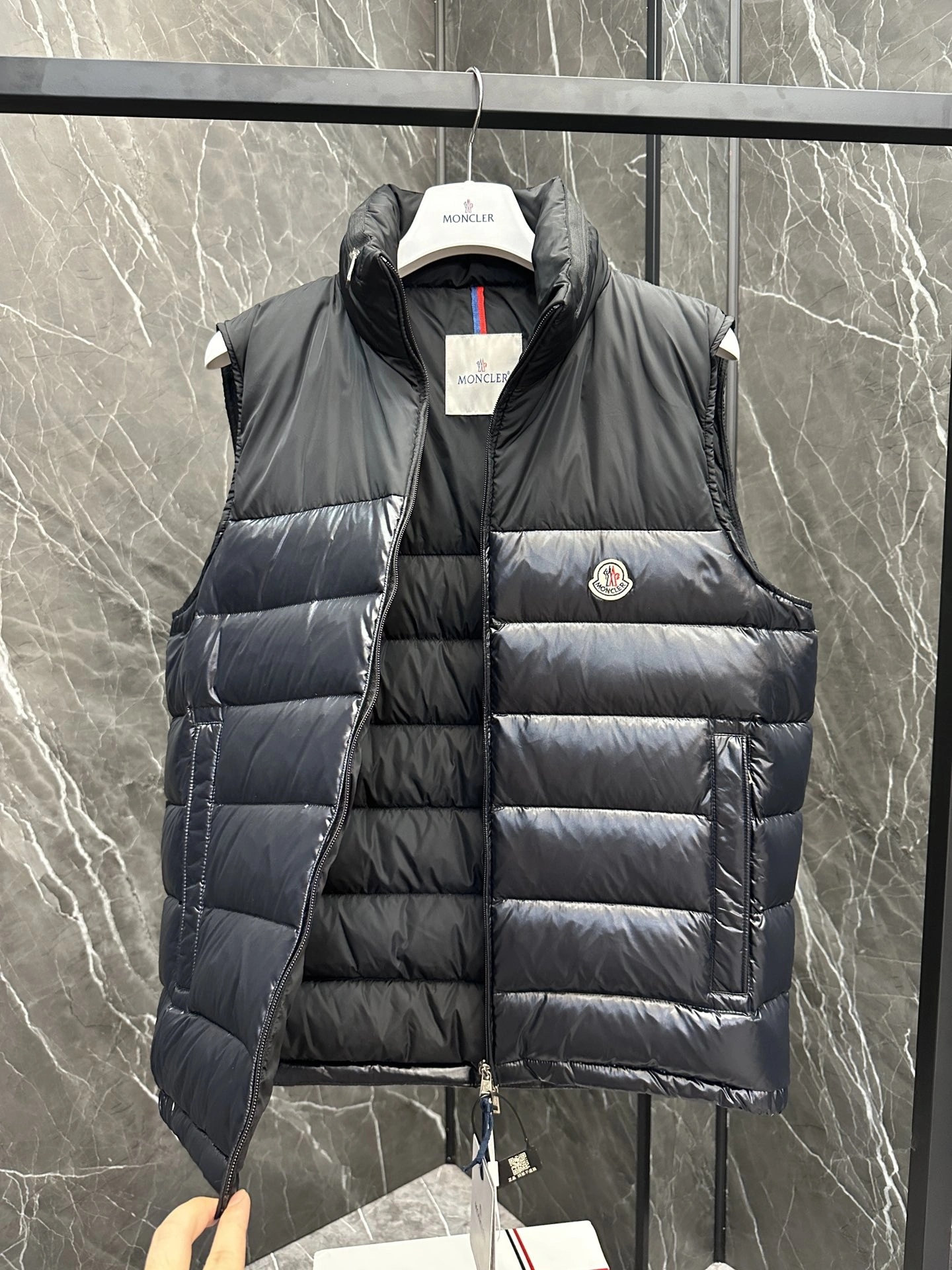 Celine Down Jackets Sophisticated 107558