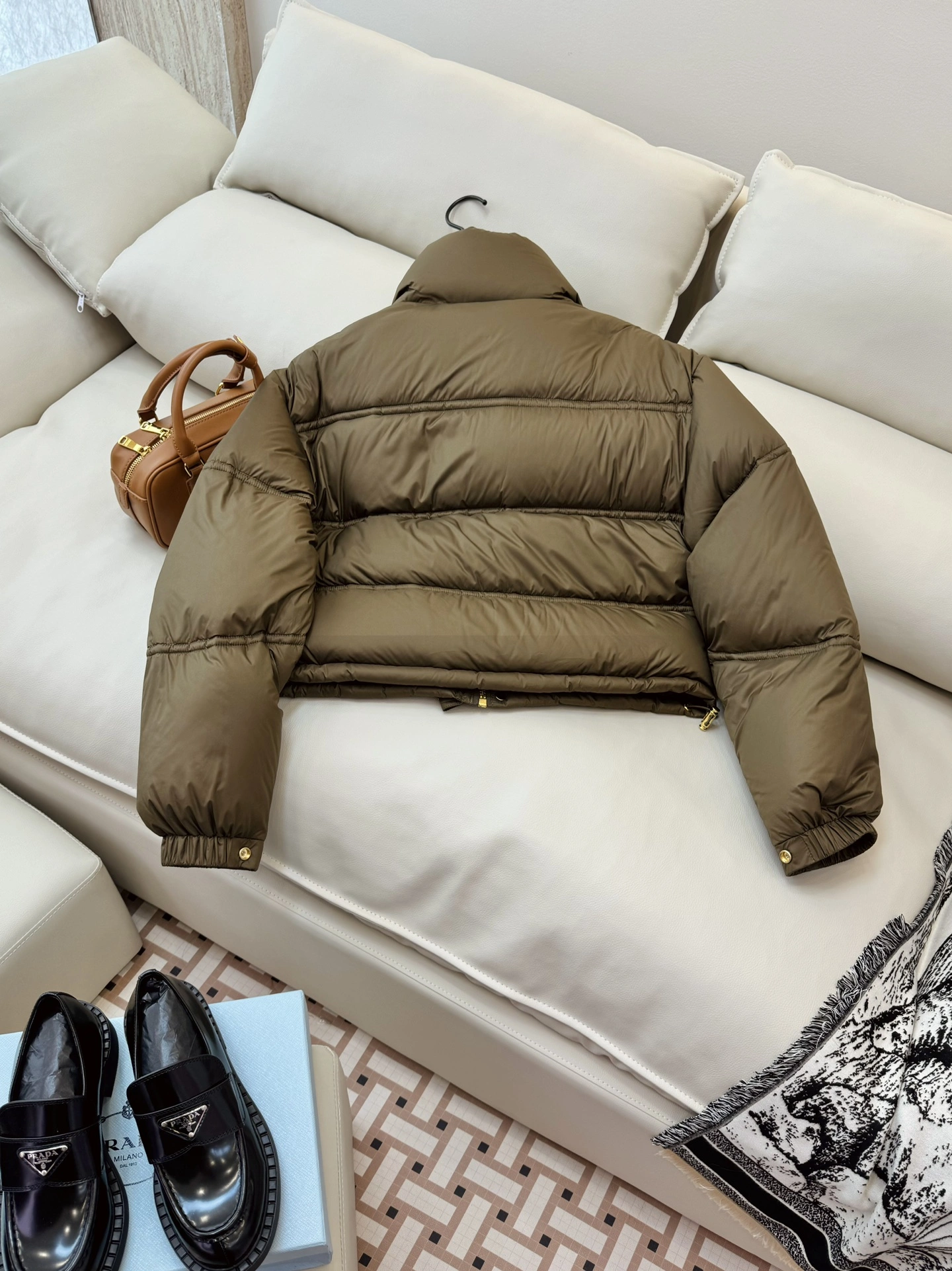 Celine Down Jackets FreshLook 107540