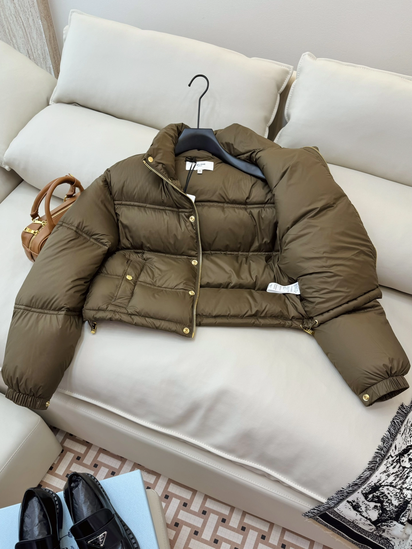 Celine Down Jackets FreshLook 107540