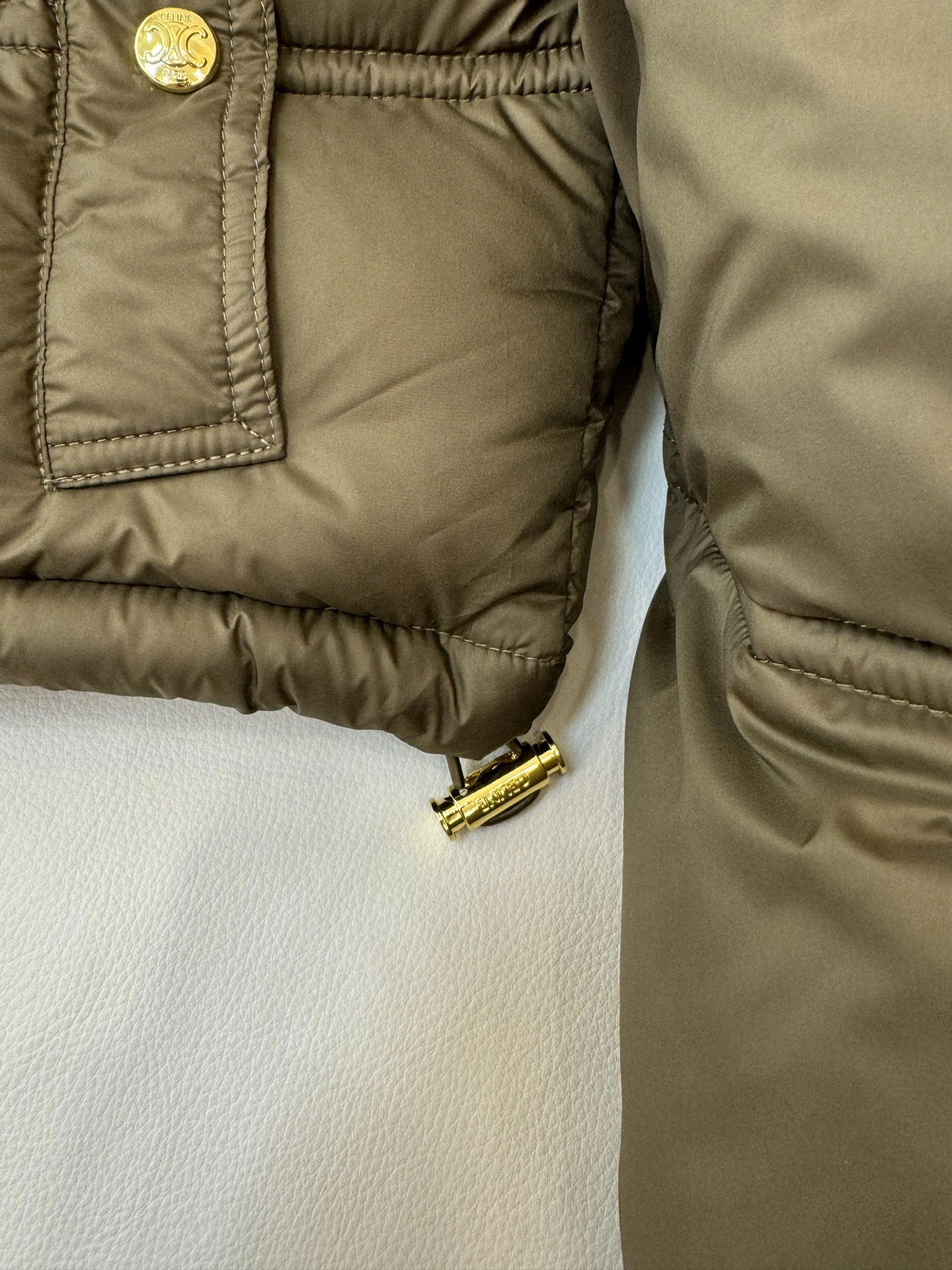 Celine Down Jackets FreshLook 107540