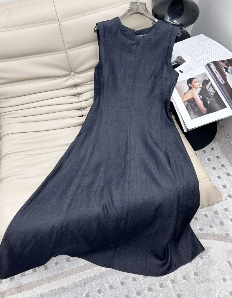 Sporty Celine Dress 107037