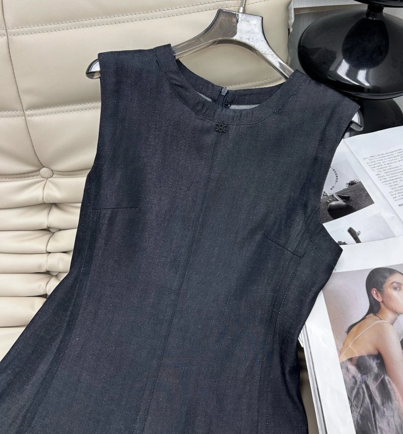 Sporty Celine Dress 107037