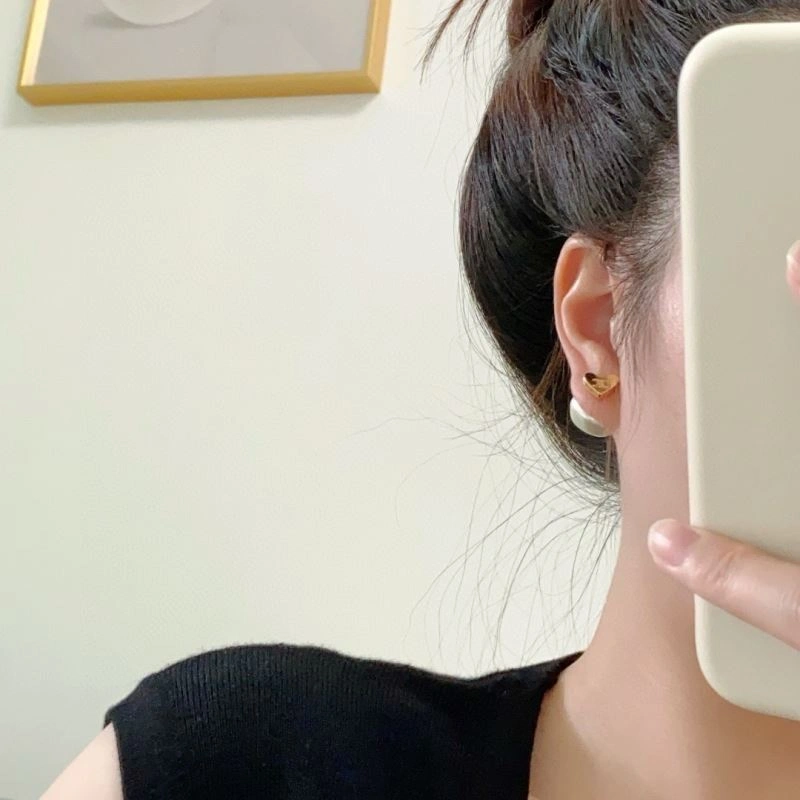 Celine Earrings Refined 218666