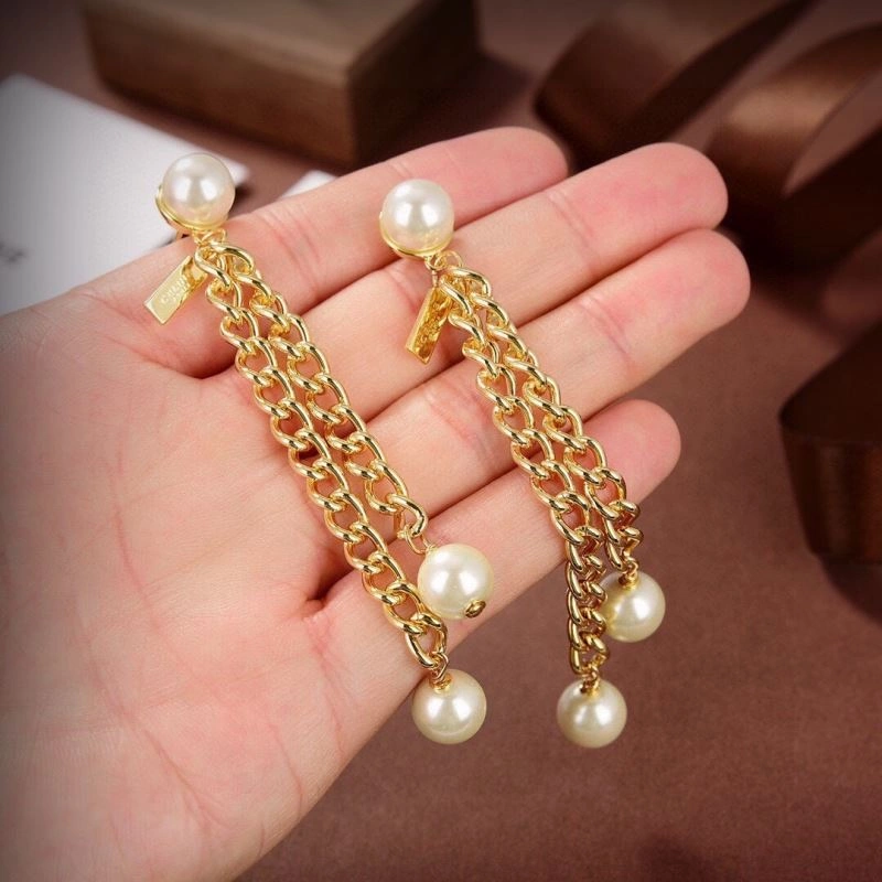 Celine Earrings Classic 218615