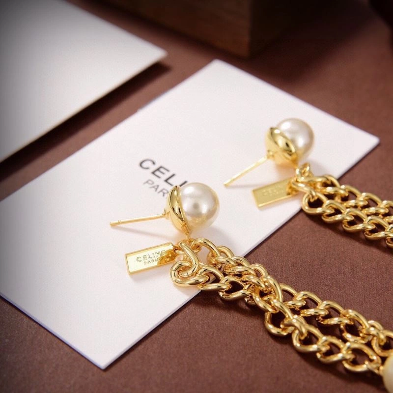 Celine Earrings Classic 218615