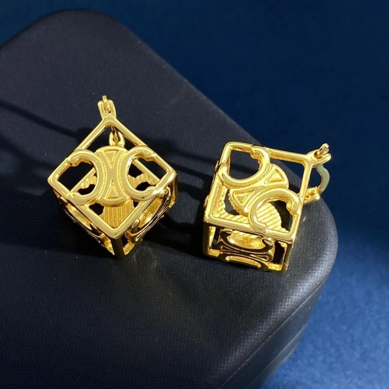 Celine Earrings Trendsetting 218735