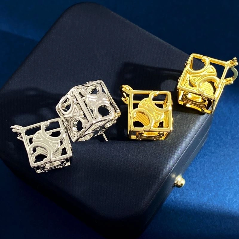Celine Earrings Trendsetting 218735
