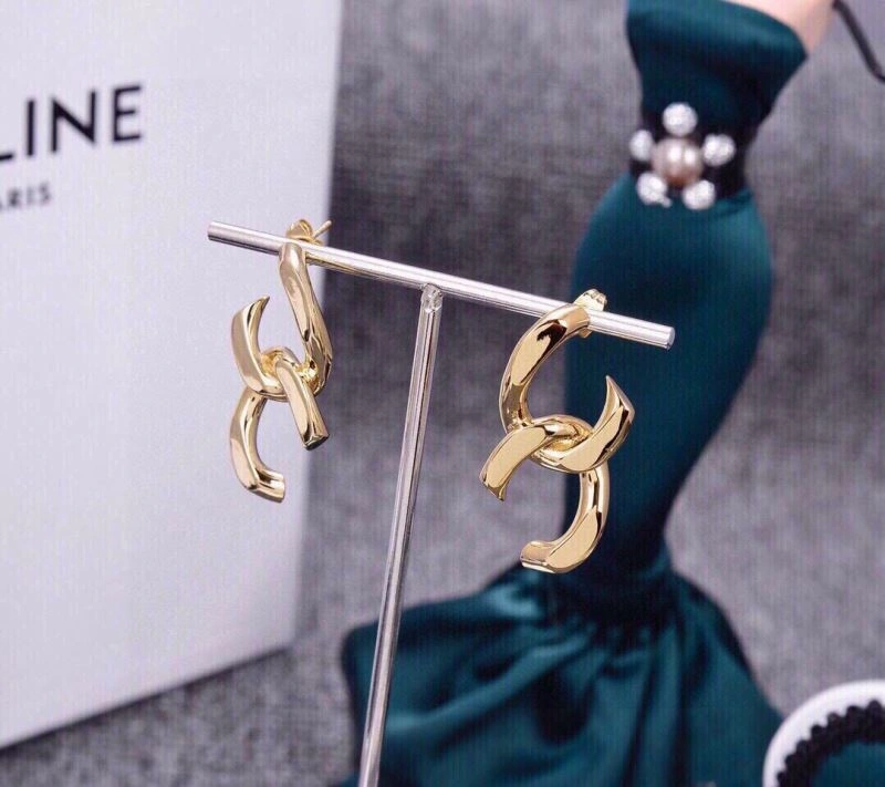 UrbanChic Celine Earrings 218720