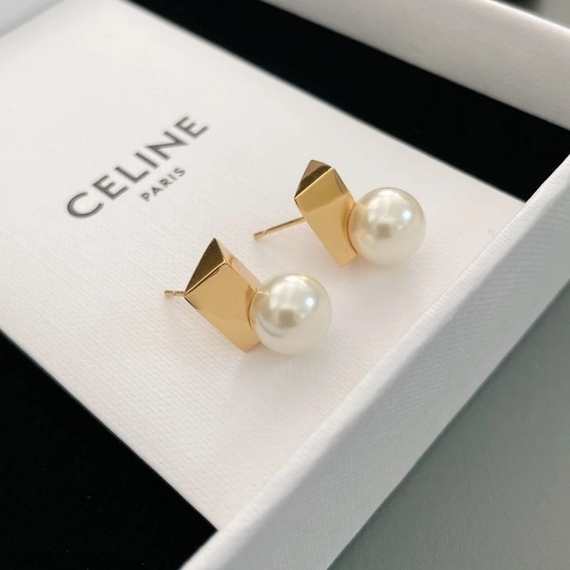 Functional Celine Earrings 218582