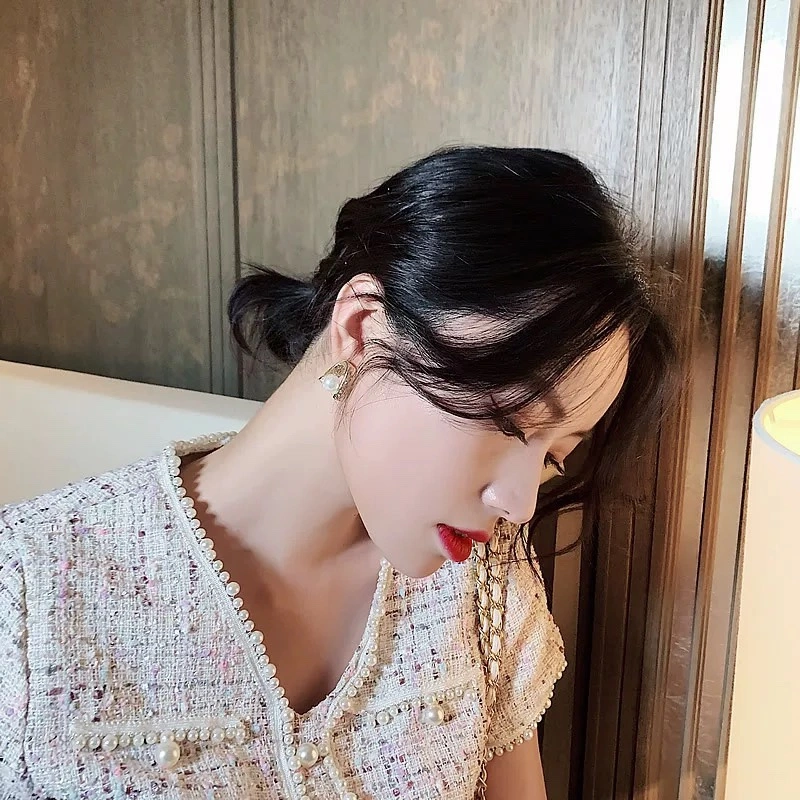 Stylish Celine Earrings 218568