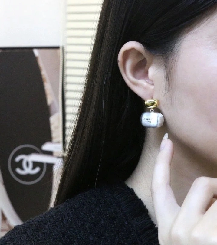Celine Earrings MultiPurpose 218552