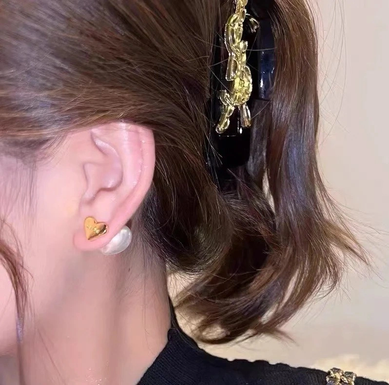 Lightweight Celine Earrings 218536