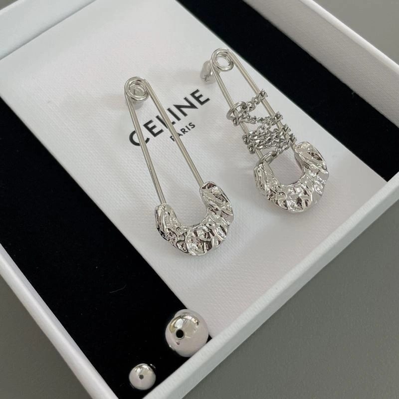 UrbanChic Celine Earrings 218482