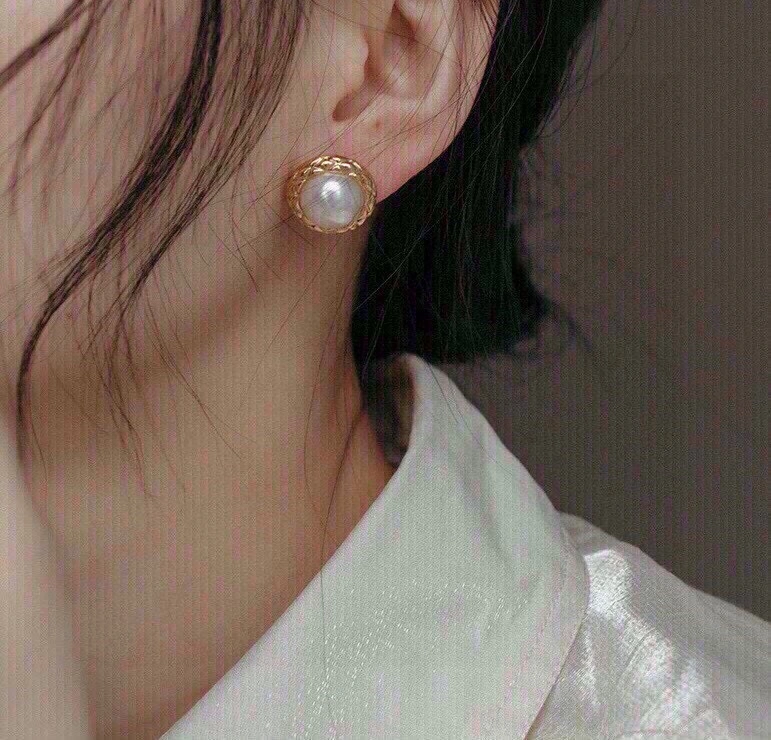 Celine Earrings MultiPurpose 218404