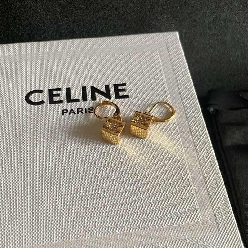 Celine Earrings Trendsetting 218405