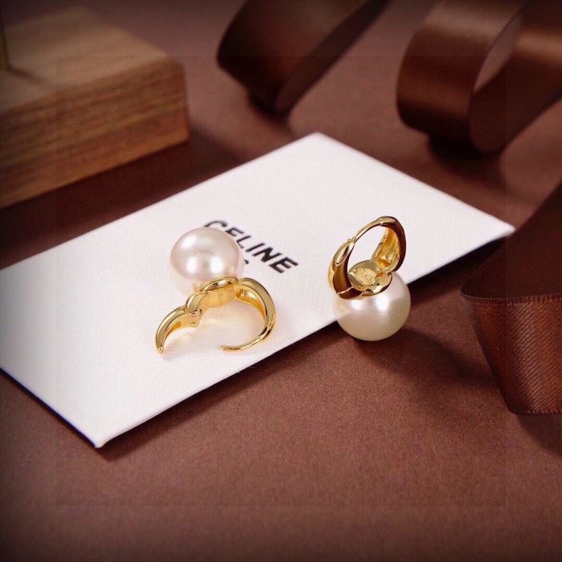 Seasonal Celine Earrings 218377