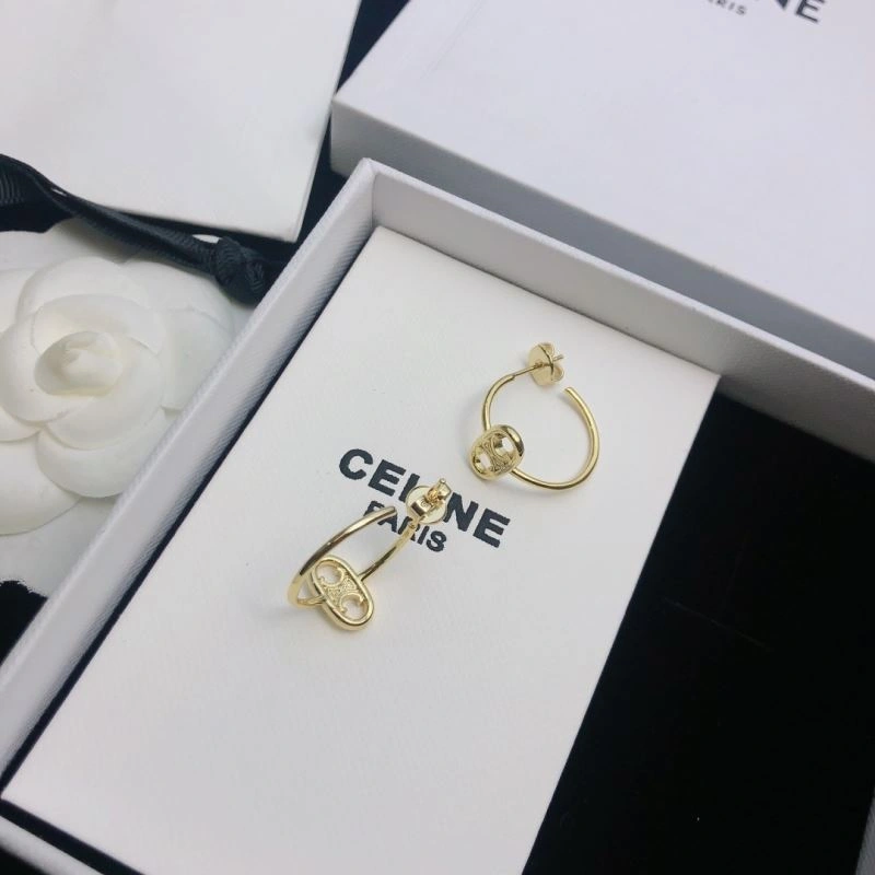 Sporty Celine Earrings 218341