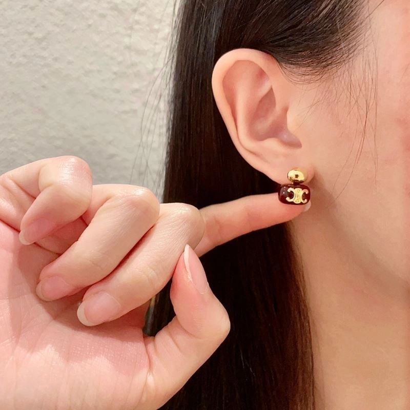 Trendsetting Celine Earrings 218420