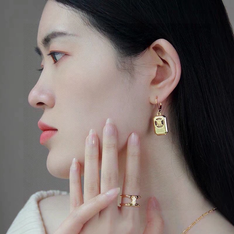 Sustainable Celine Earrings 218325