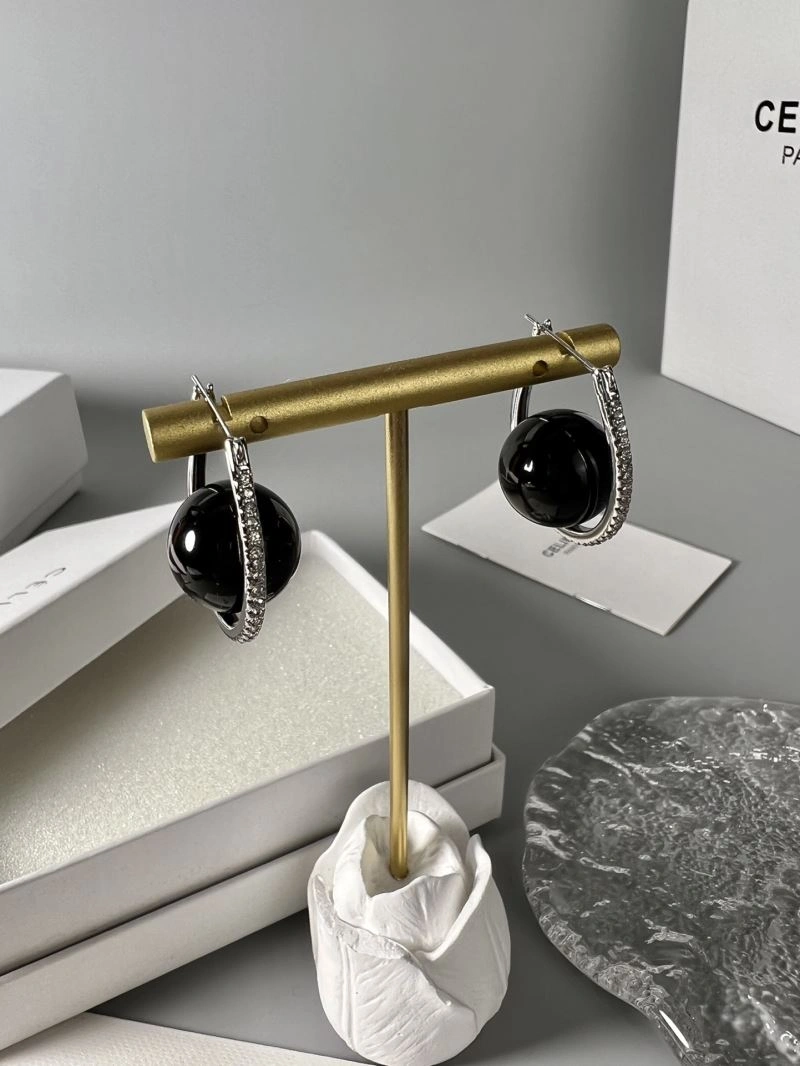 EyeCatching Celine Earrings 218312