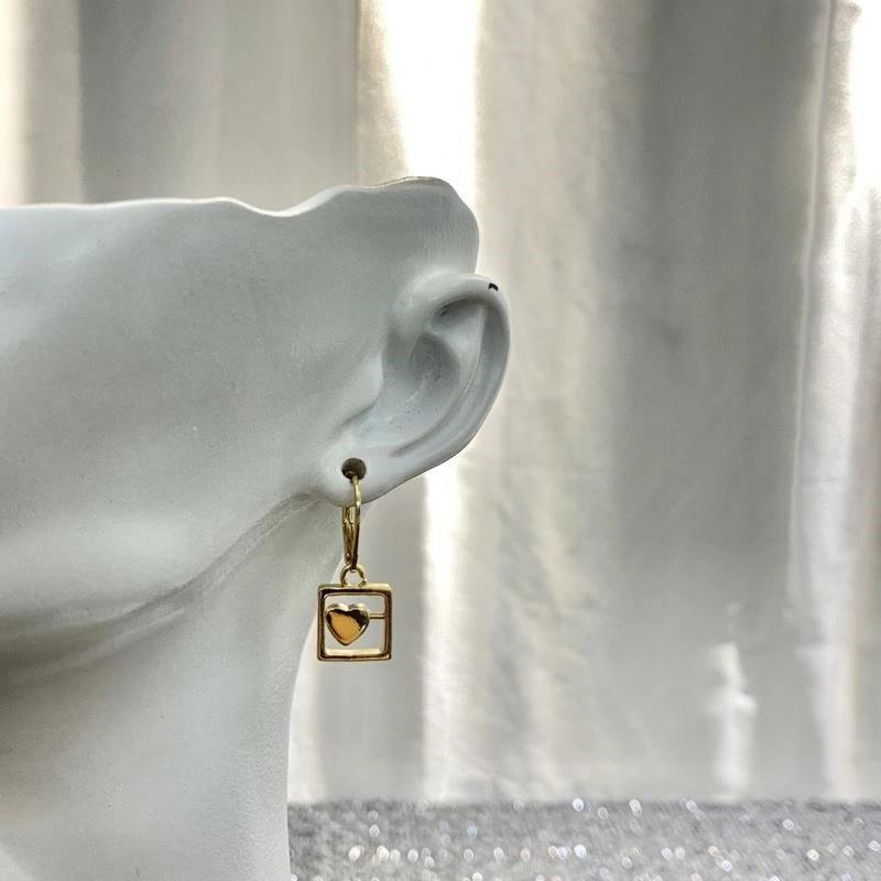 Celine Earrings Lightweight 218289