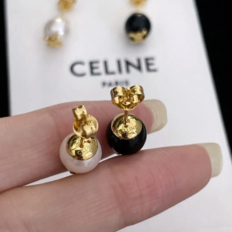 TechFriendly Celine Earrings 218188
