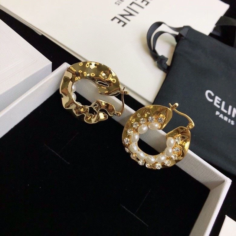 Celine Earrings SmoothTexture 218167