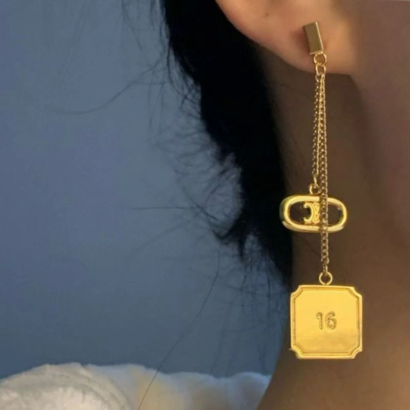 UrbanChic Celine Earrings 218082