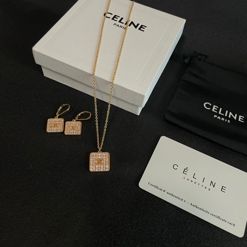 Versatile Celine Earrings 218003
