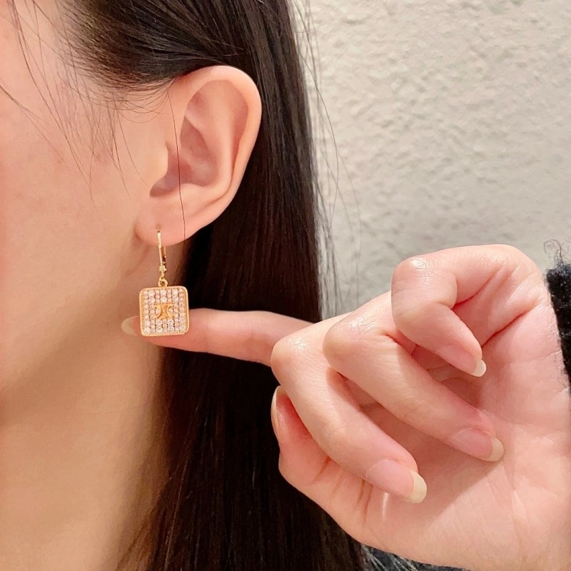 Versatile Celine Earrings 218003