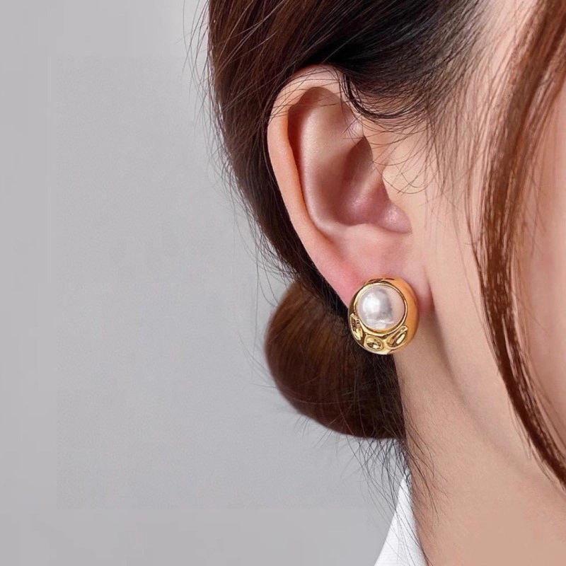 Celine Earrings Compact 217947