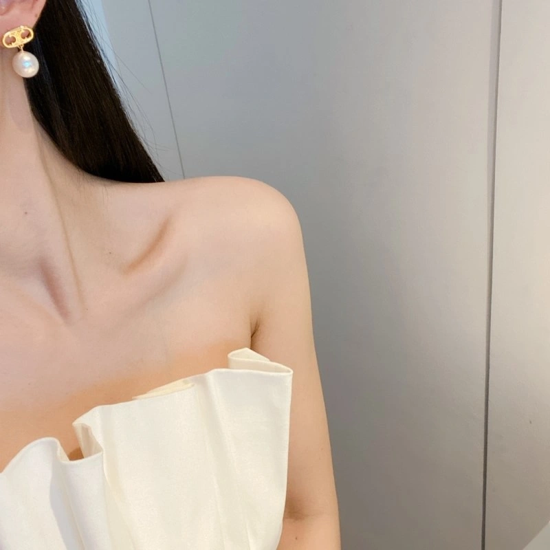 Celine Earrings Breathable 217920