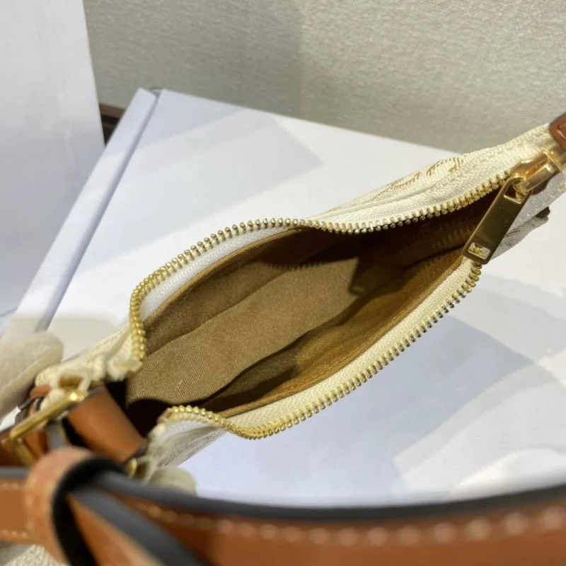 Celine Hobo Bags Packable 37618
