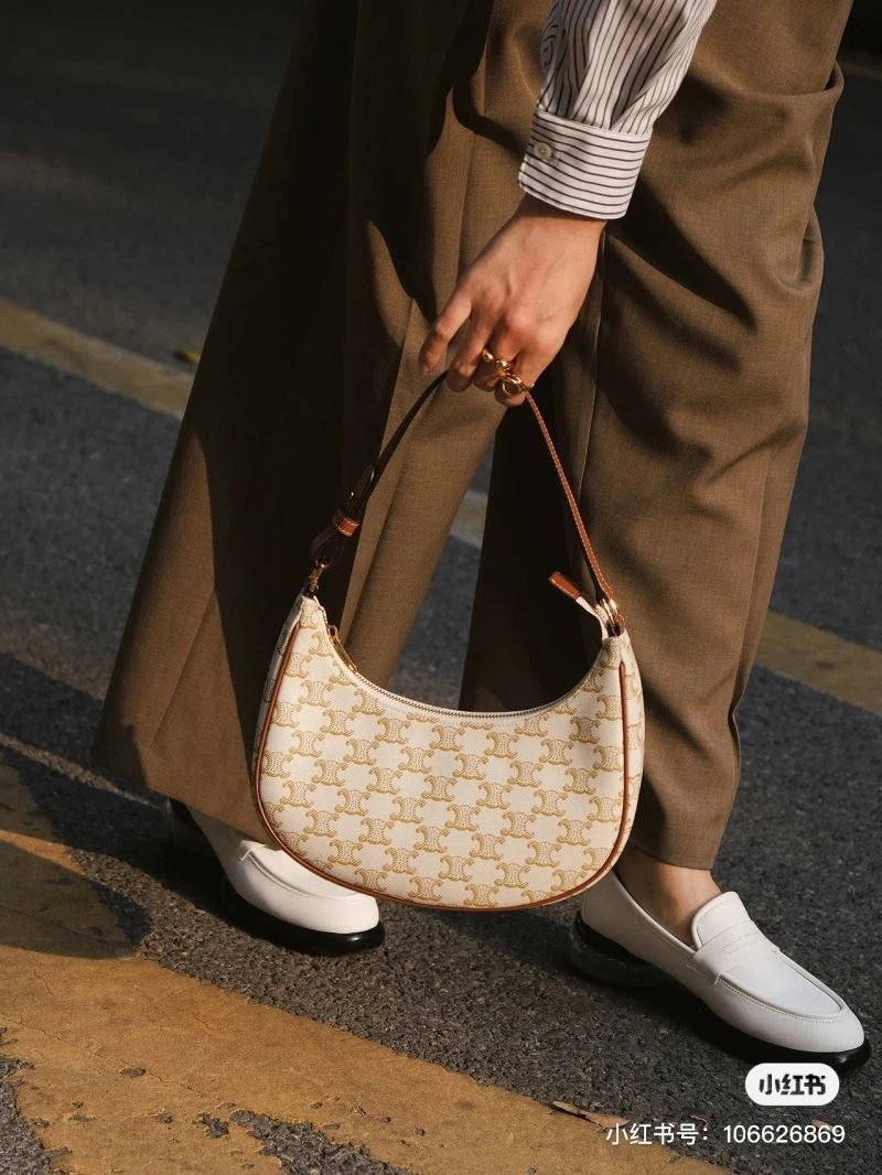 Celine Hobo Bags OnTrend 60543