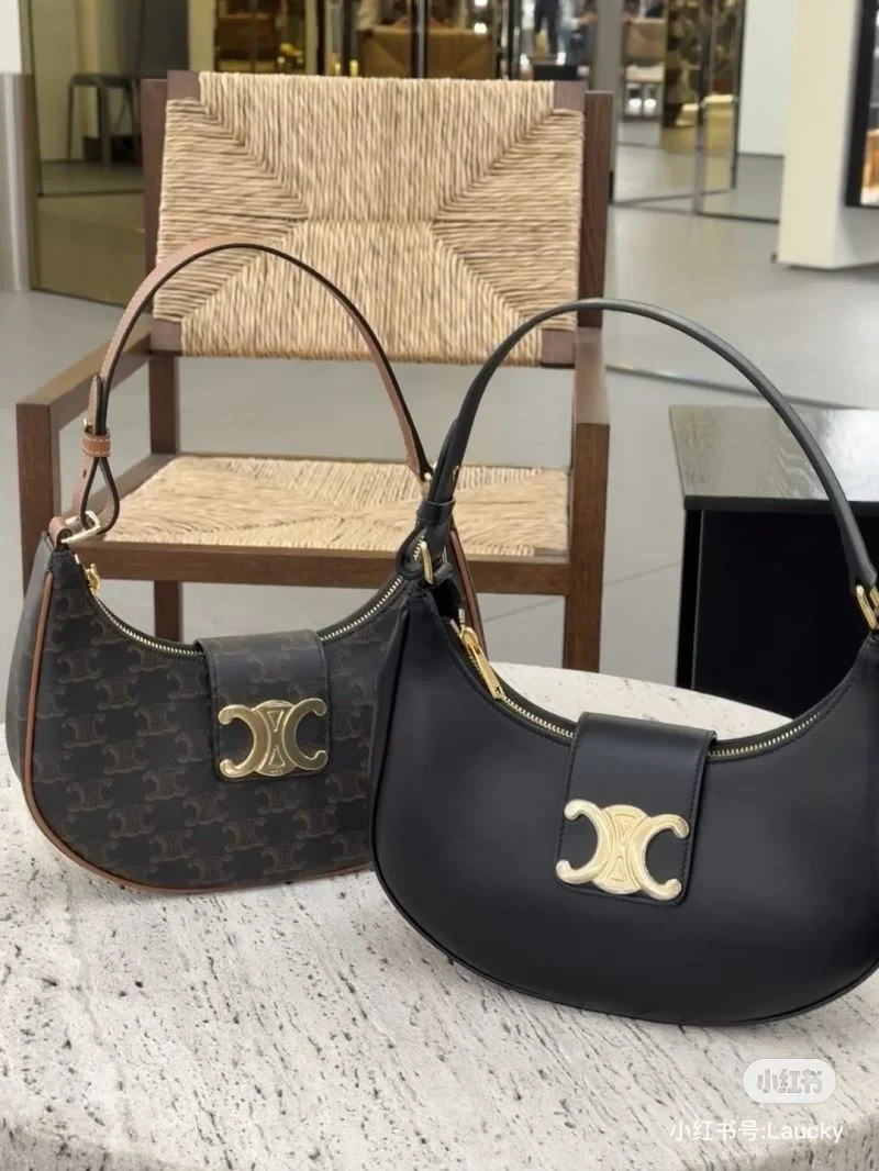 Versatile Celine Hobo Bags 37594