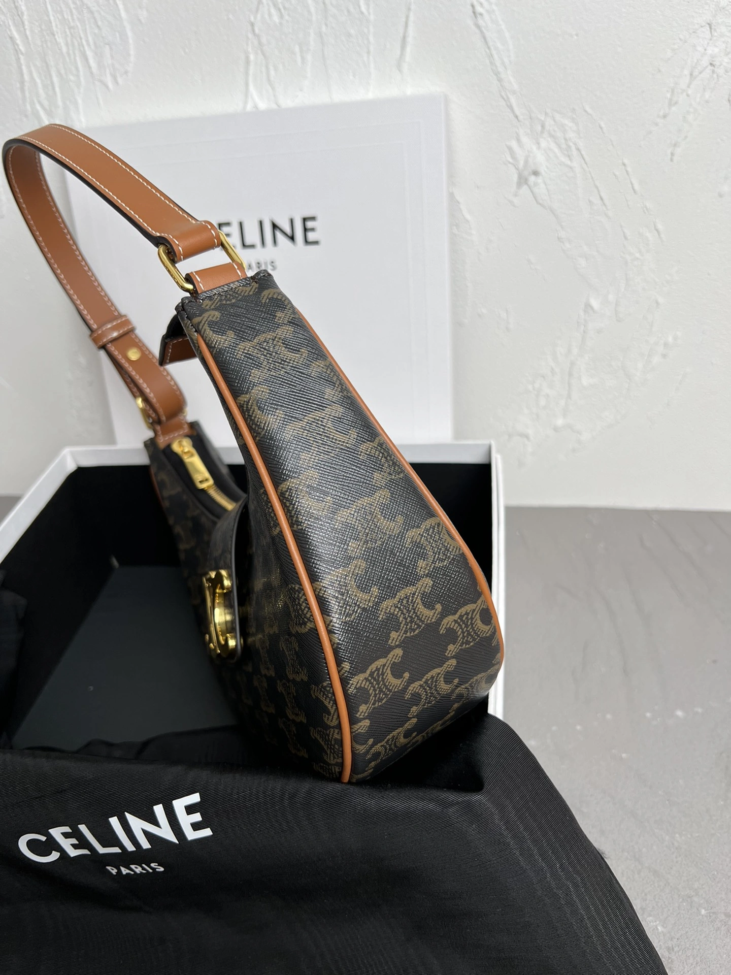 Celine Hobo Bags Lightweight 78496