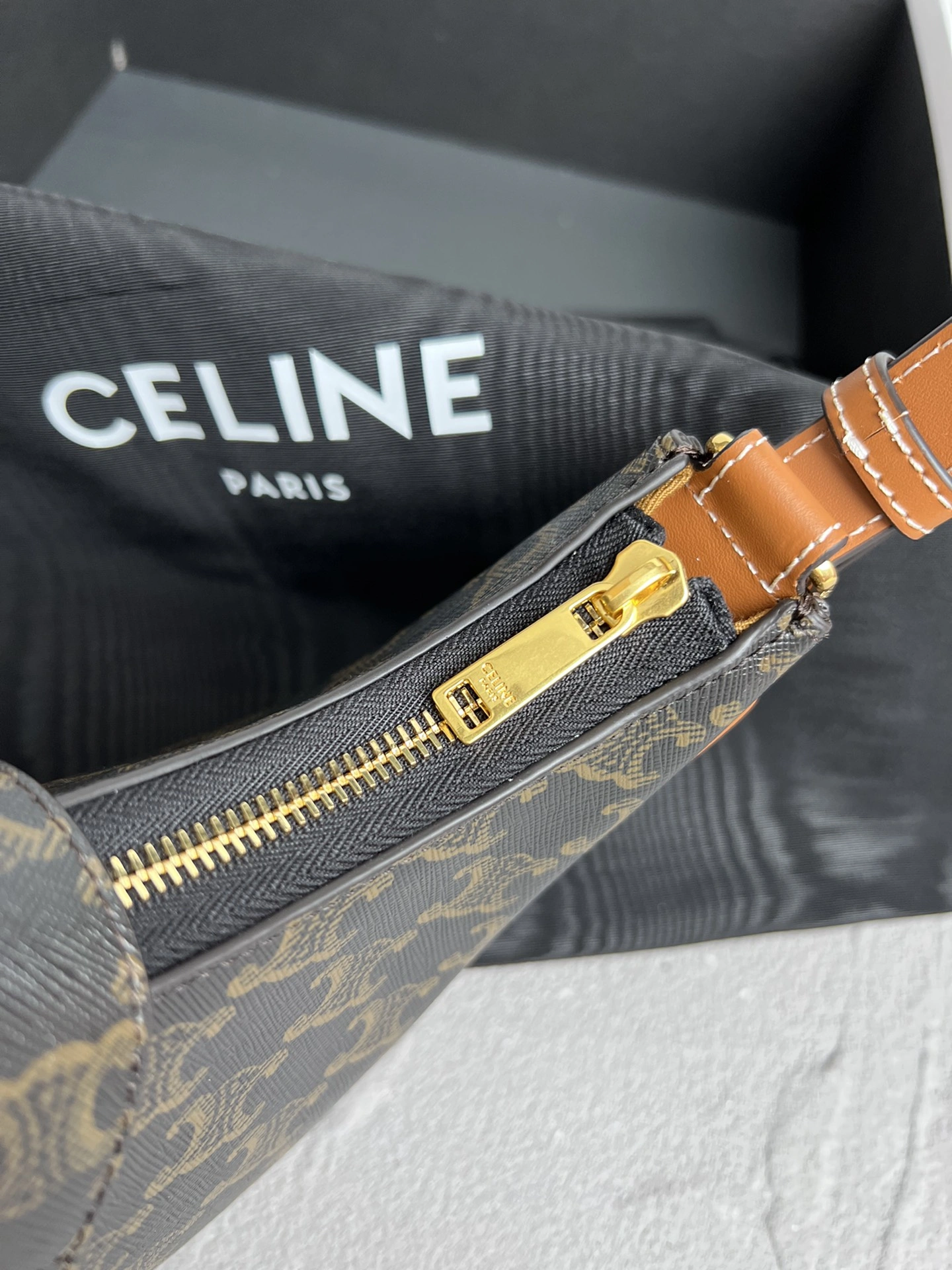 Celine Hobo Bags Lightweight 78496