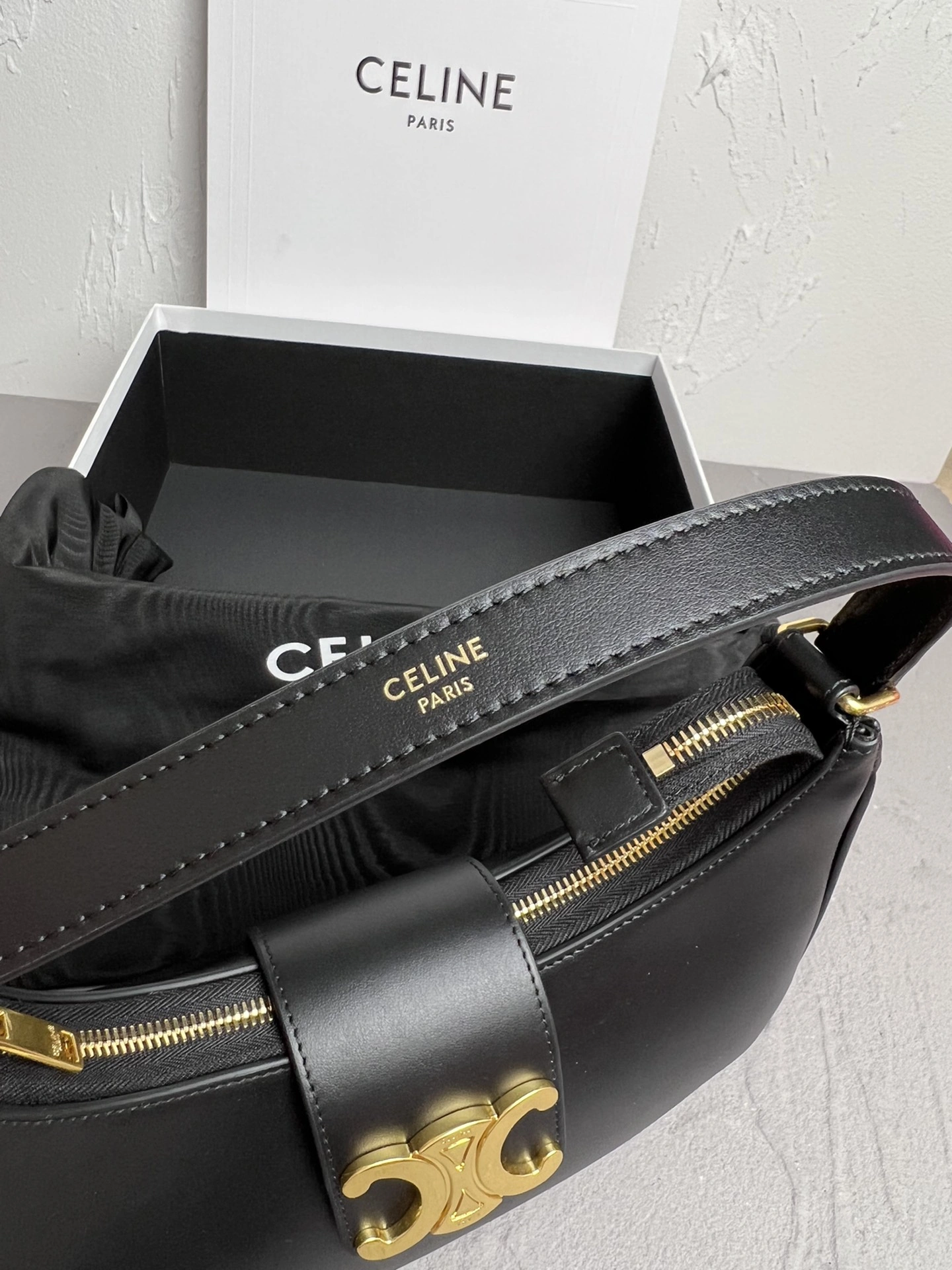 Celine Hobo Bags WellDesigned 78500